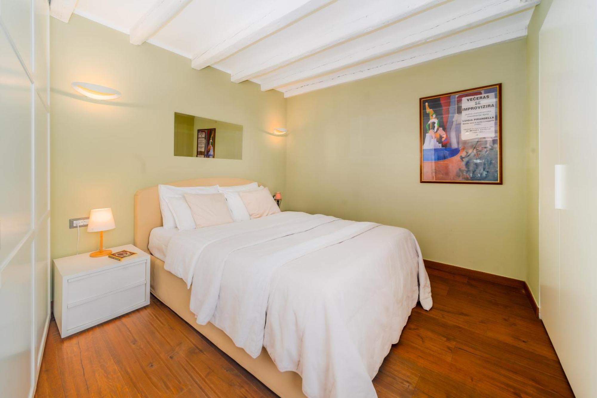 Apartment Mediterraneo Ровинь Экстерьер фото